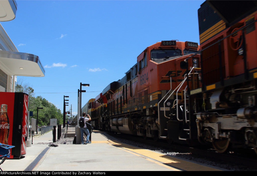 BNSF 6804